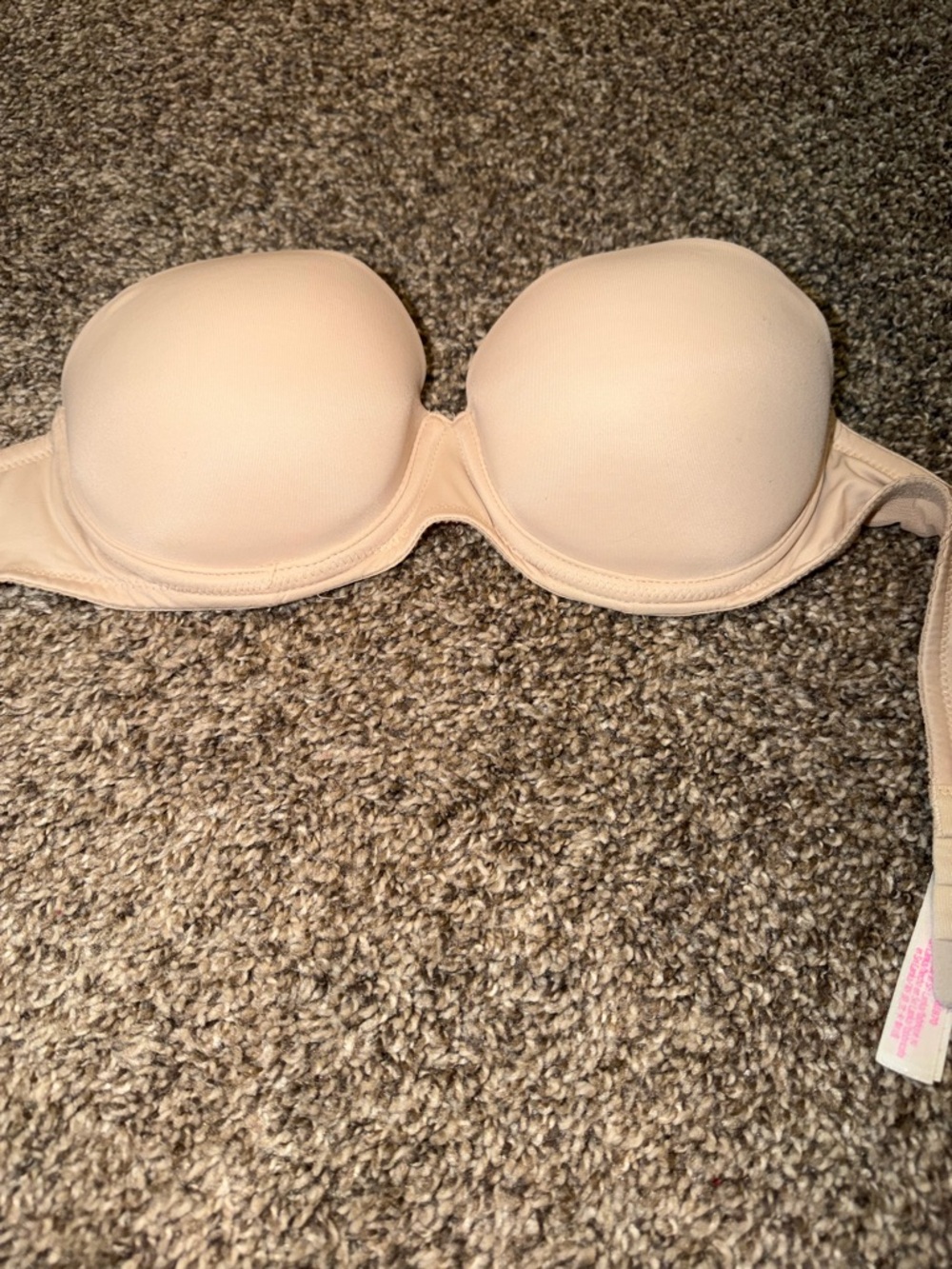 Victoria’s Secret Pink 32B Everywhere push up Multi positions Nude bra